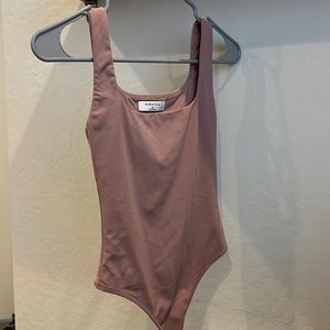 Aritzia Babaton bodysuit- Mauve color (pink tones)